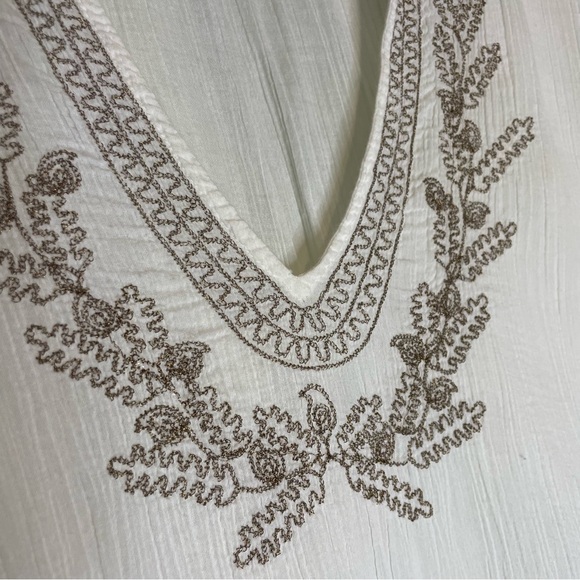 Old Navy Cotton Gauge Embroidered Tunic - Picture 5 of 10